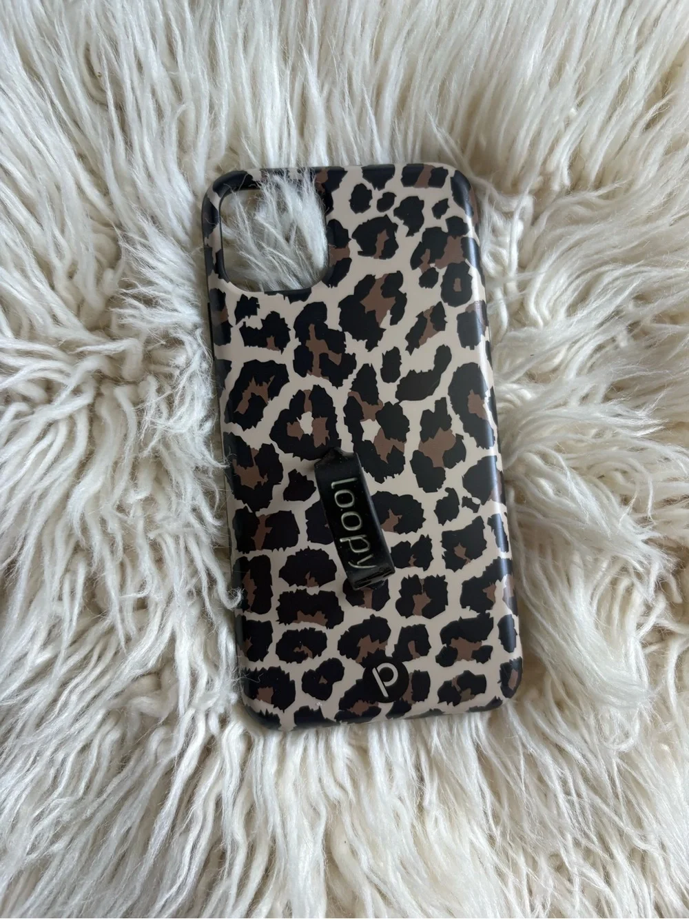 Loopy iPhone 11 Pro Max Black Leopard Phone Case with Loop 6.5 in EUC